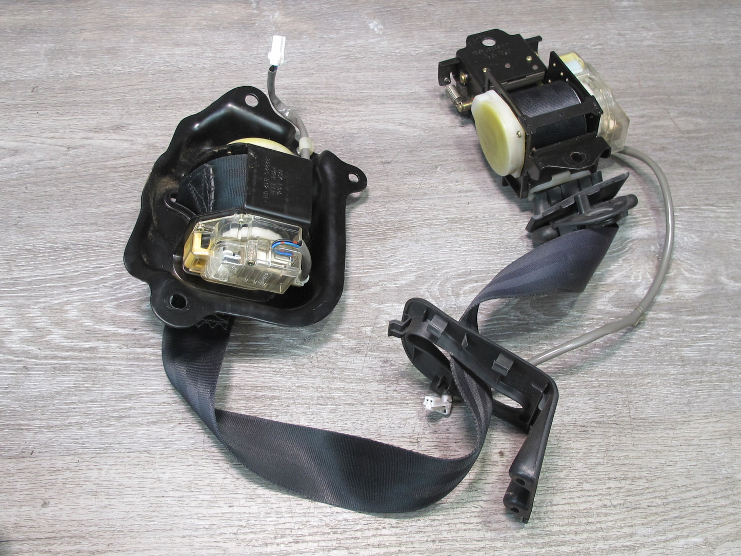 90-96 NISSAN 300ZX Z32 2-SEAT FRONT LEFT & RIGHT SIDE SEATBELT RETRACTOR SET OEM