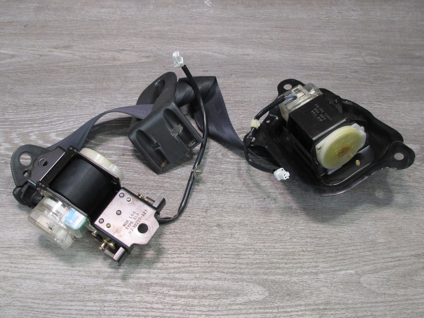 90-96 NISSAN 300ZX Z32 2-SEAT FRONT LEFT & RIGHT SIDE SEATBELT RETRACTOR SET OEM