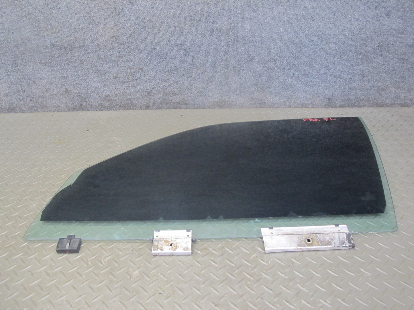89-95 BMW E34 5-SERIES Front Left Driver Door Glass Window OEM