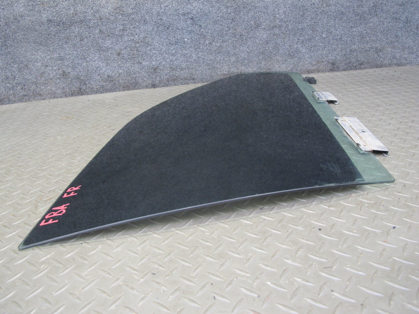 89-95 BMW E34 5-SERIES Front Right Passenger Door Glass Window OEM