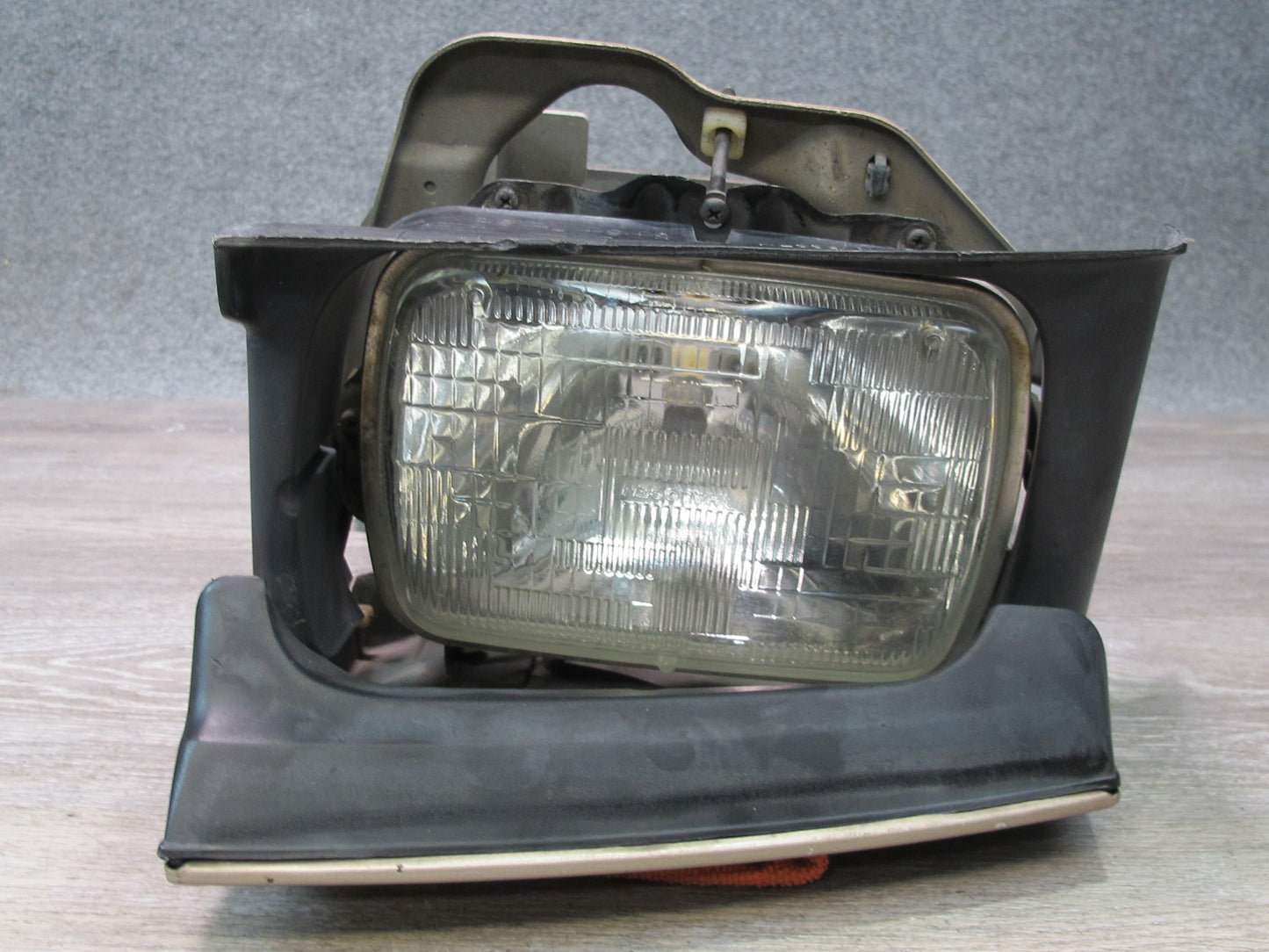 86-91 Mazda RX7 FC3S Right POP UP Headlight Lamp Assembly Satin Gold OEM