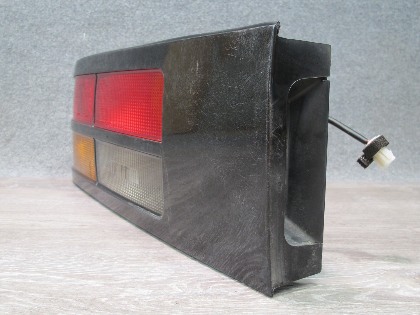 86-88 Mazda RX7 FC3S Coupe Rear Left & Right Tail Light Lamp w License Plate OEM