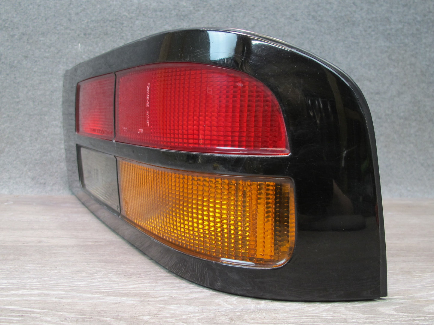 86-88 Mazda RX7 FC3S Coupe Rear Left & Right Tail Light Lamp w License Plate OEM