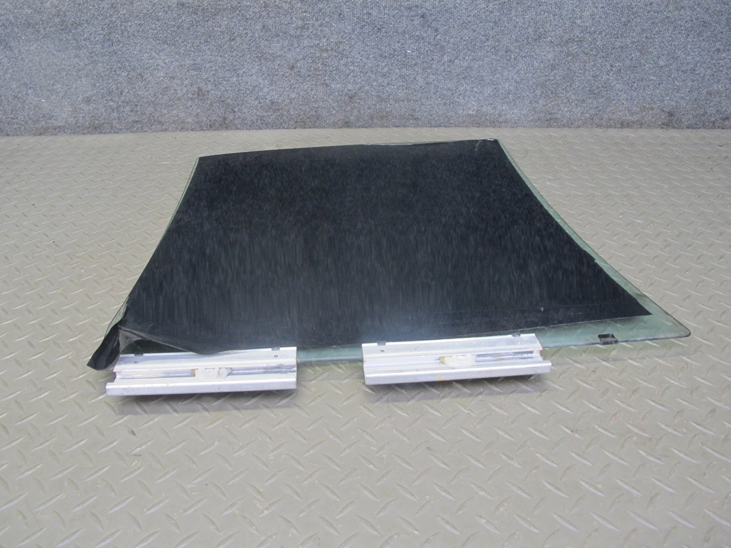 89-95 BMW E34 5-SERIES Sedan Rear Left Door Window Glass OEM