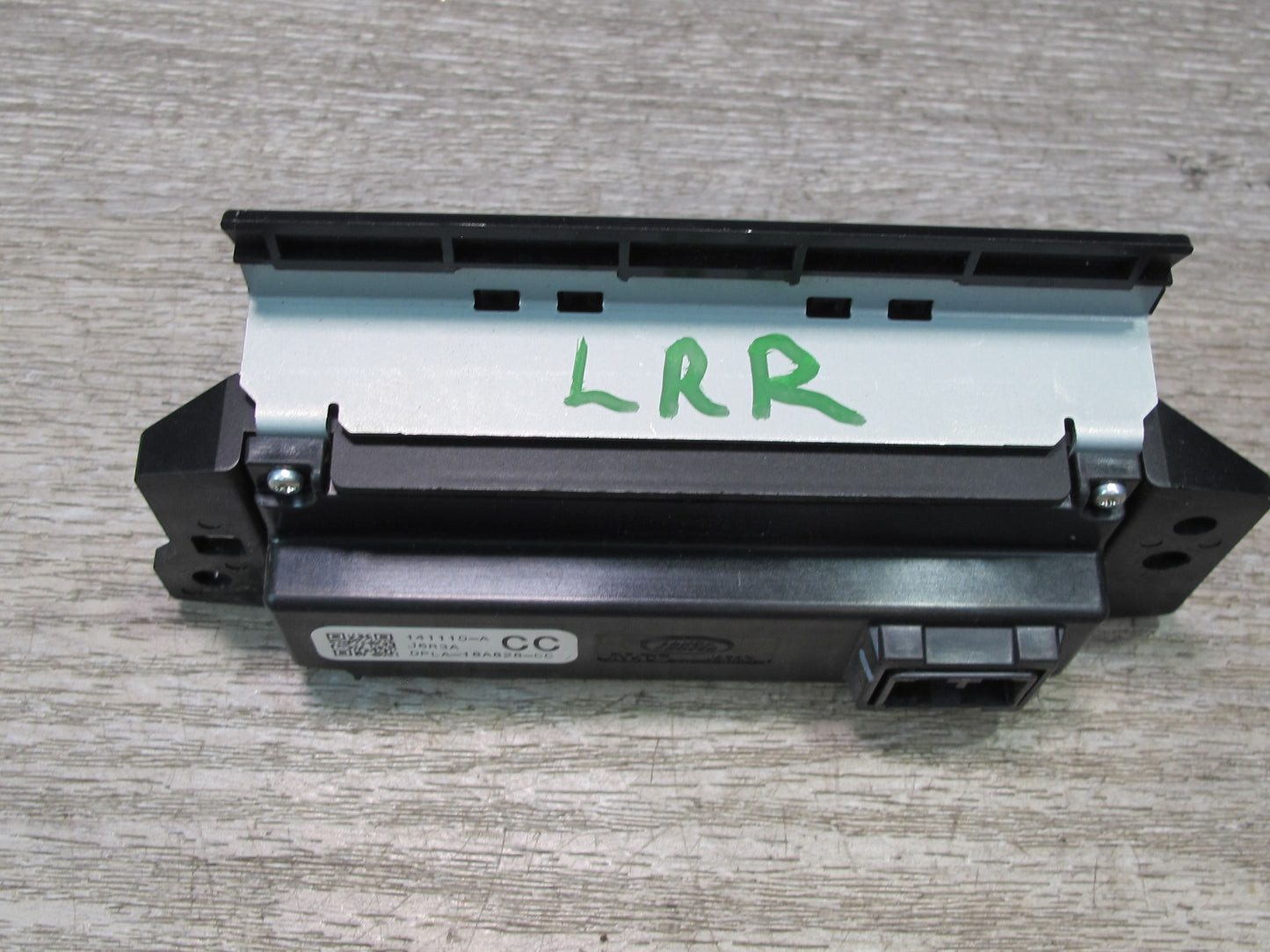 2014-2015 Land Range Rover L405 Dash Left & Right Touchscreen Set of 2