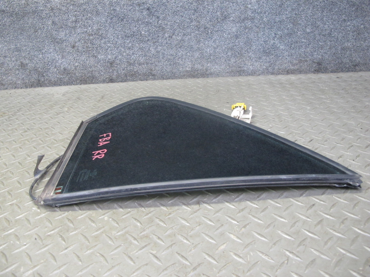 89-95 BMW E34 5-SERIES Sedan Rear Right Quarter Window Glass OEM