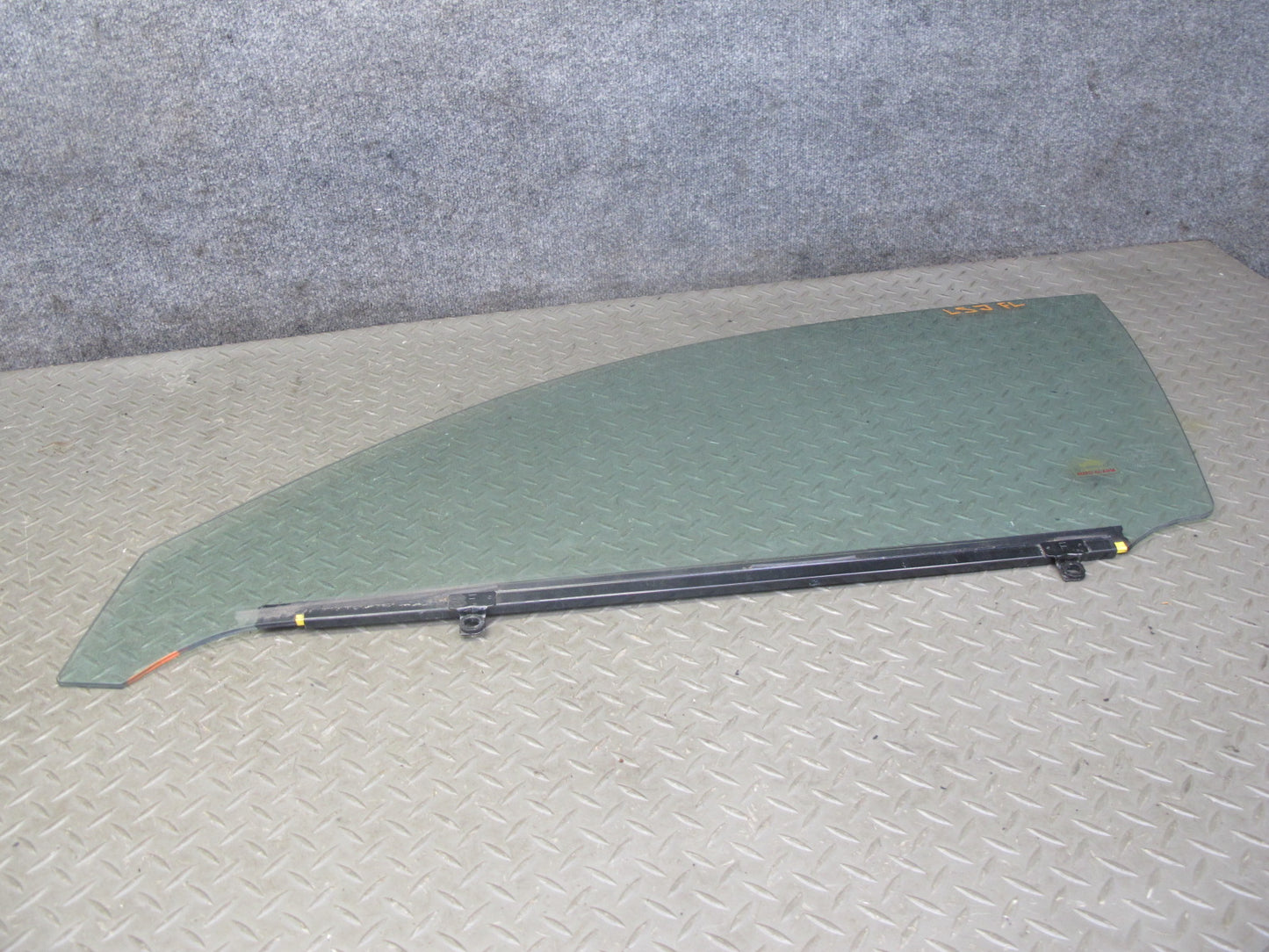 07-17 Lexus UVF46 LS460 LS600h Front Left Driver Door Glass Window OEM