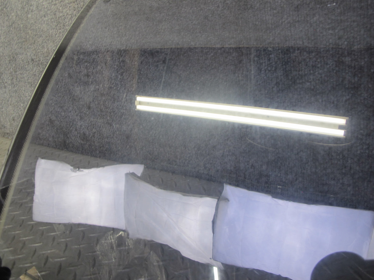 95-97 Lexus LS400 UCF20L Front Right Door Glass Window OEM