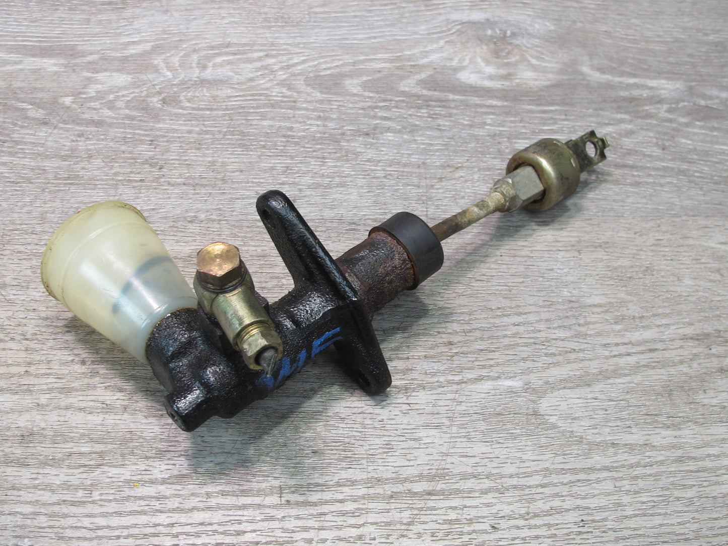 85-89 Toyota MR2 AW15 M/T Clutch Master Cylinder OEM