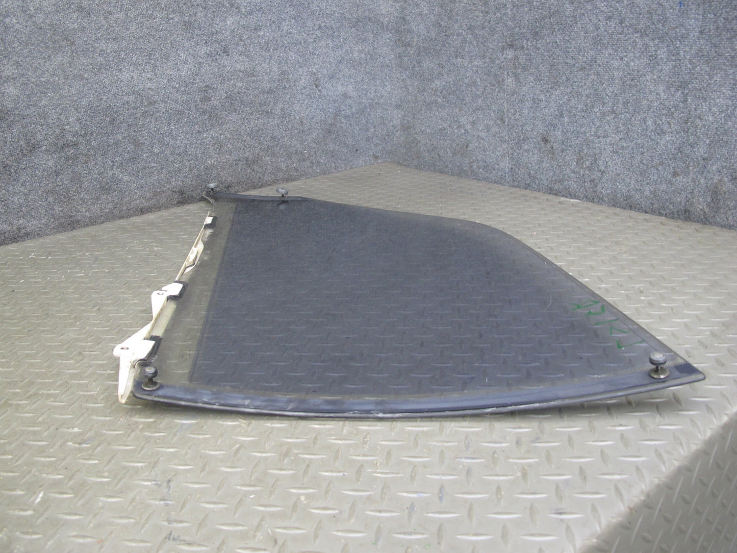95-97 Lexus LS400 UCF20L Front Right Door Glass Window OEM