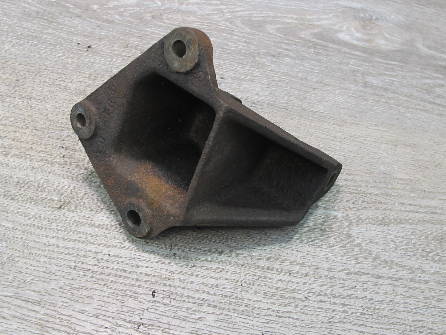 87-89 Toyota MR2 AW15 4AGELC Engine Generator Alternator Bracket Mount OEM