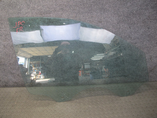 2003-2010 Porsche Cayenne 955 Front Right Door Glass Window