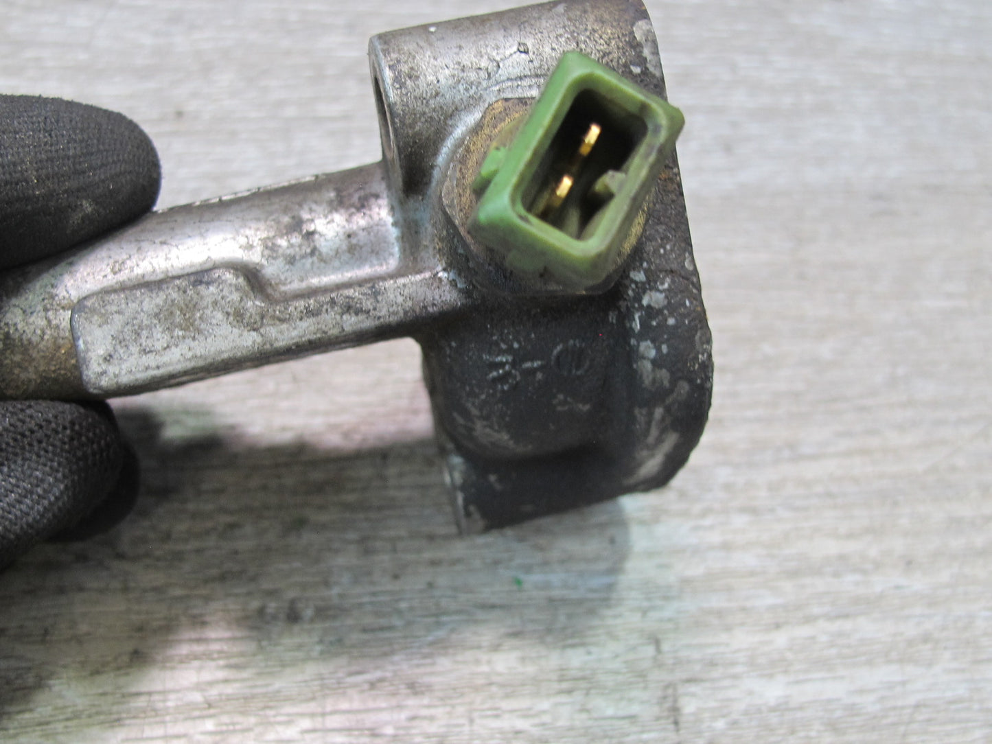 88-89 Toyota MR2 AW15 4AGELC Cylinder Head Coolant Outlet Housing OEM