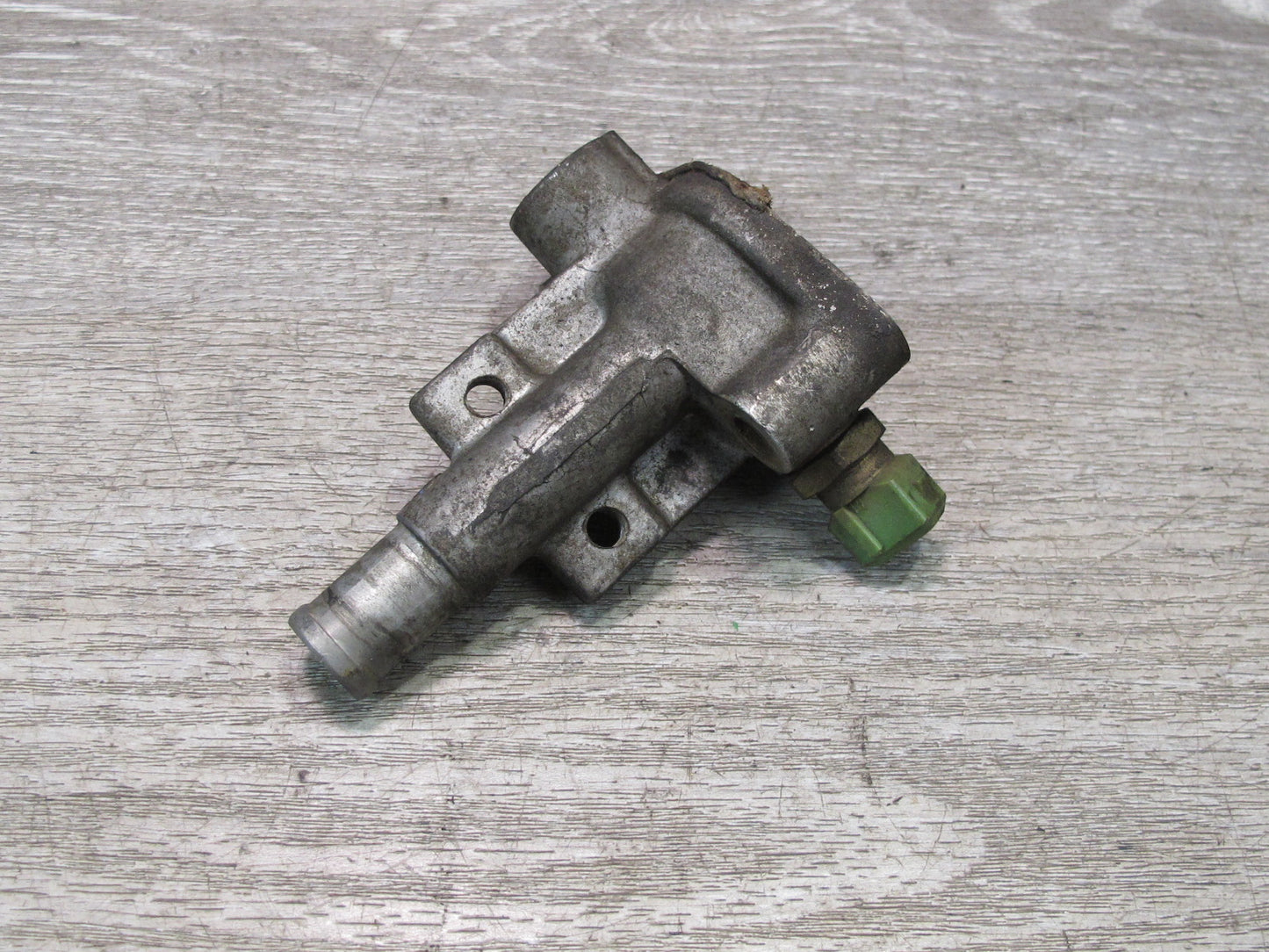 88-89 Toyota MR2 AW15 4AGELC Cylinder Head Coolant Outlet Housing OEM