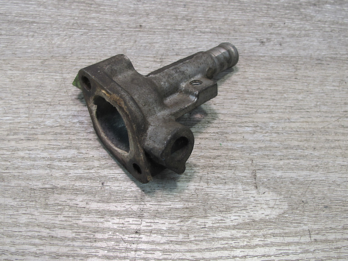 88-89 Toyota MR2 AW15 4AGELC Cylinder Head Coolant Outlet Housing OEM