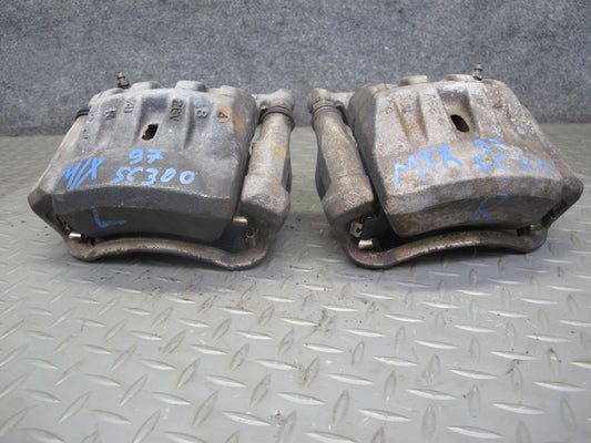 92-98 Lexus SC300 Set of 2 Front Left & Right Brake Caliper OEM