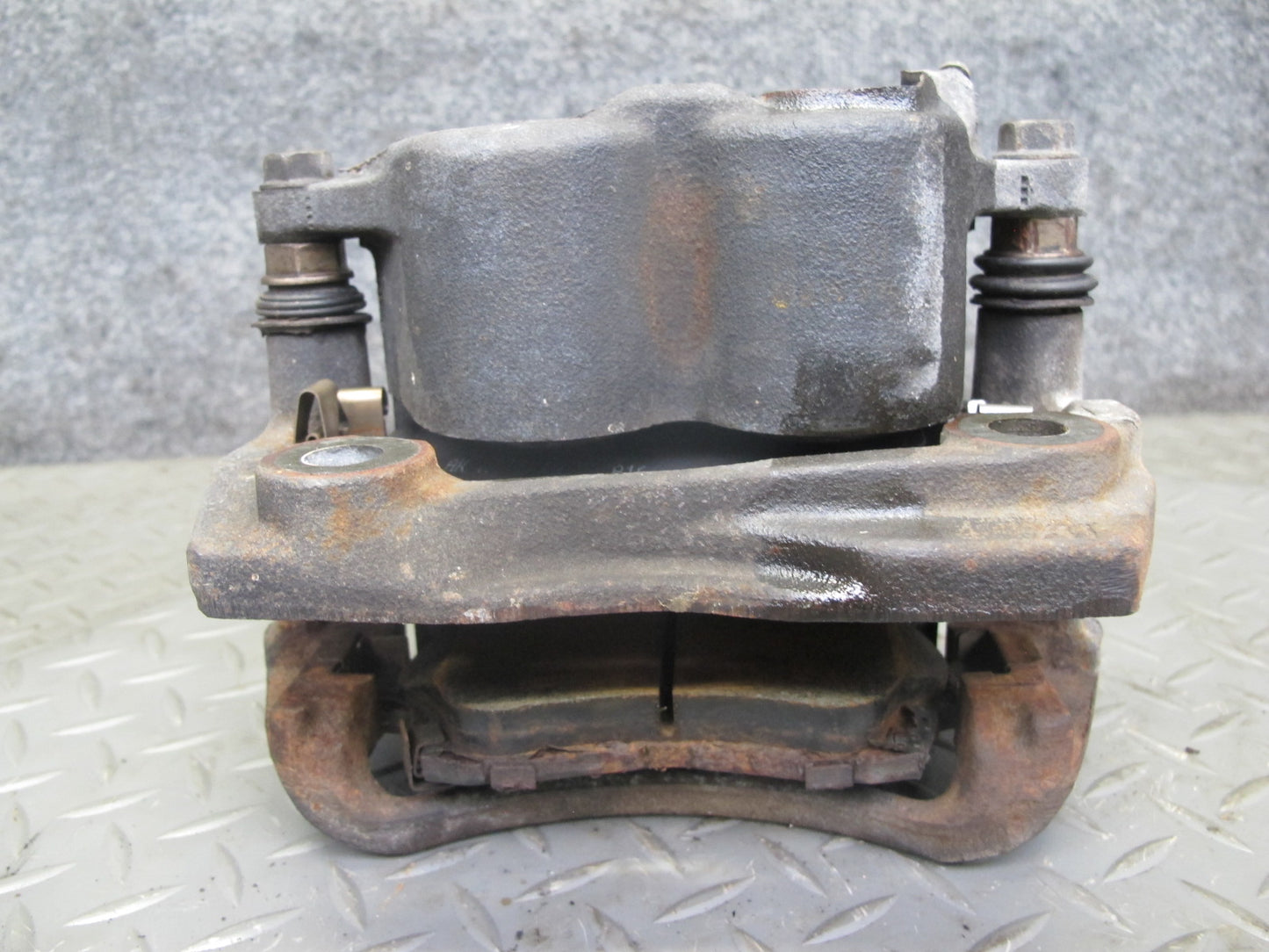 92-98 Lexus SC300 Set of 2 Front Left & Right Brake Caliper OEM