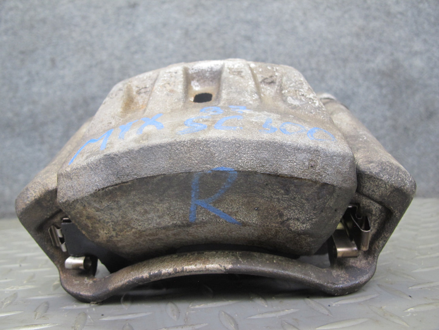 92-98 Lexus SC300 Set of 2 Front Left & Right Brake Caliper OEM