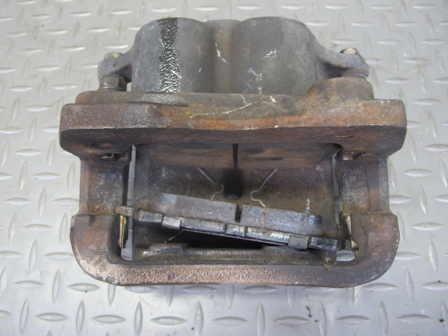 92-98 Lexus SC300 Set of 2 Front Left & Right Brake Caliper OEM