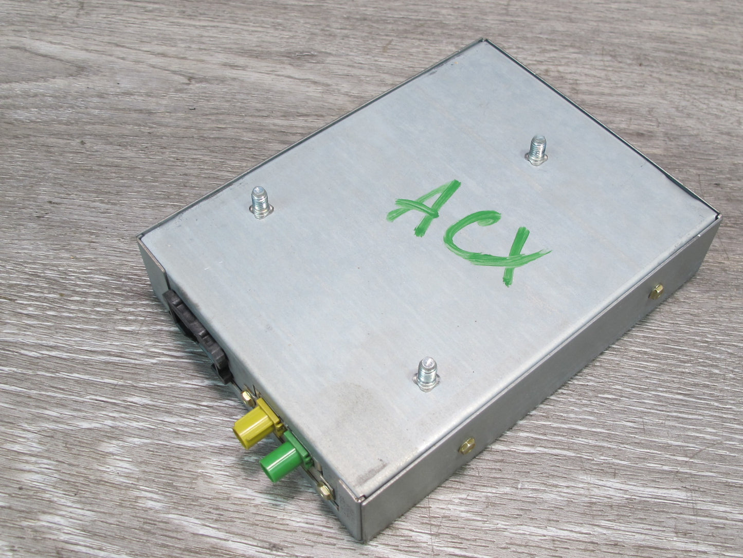 2006-2009 Cadillac XLR Satellite Radio Receiver Module Unit 15217080
