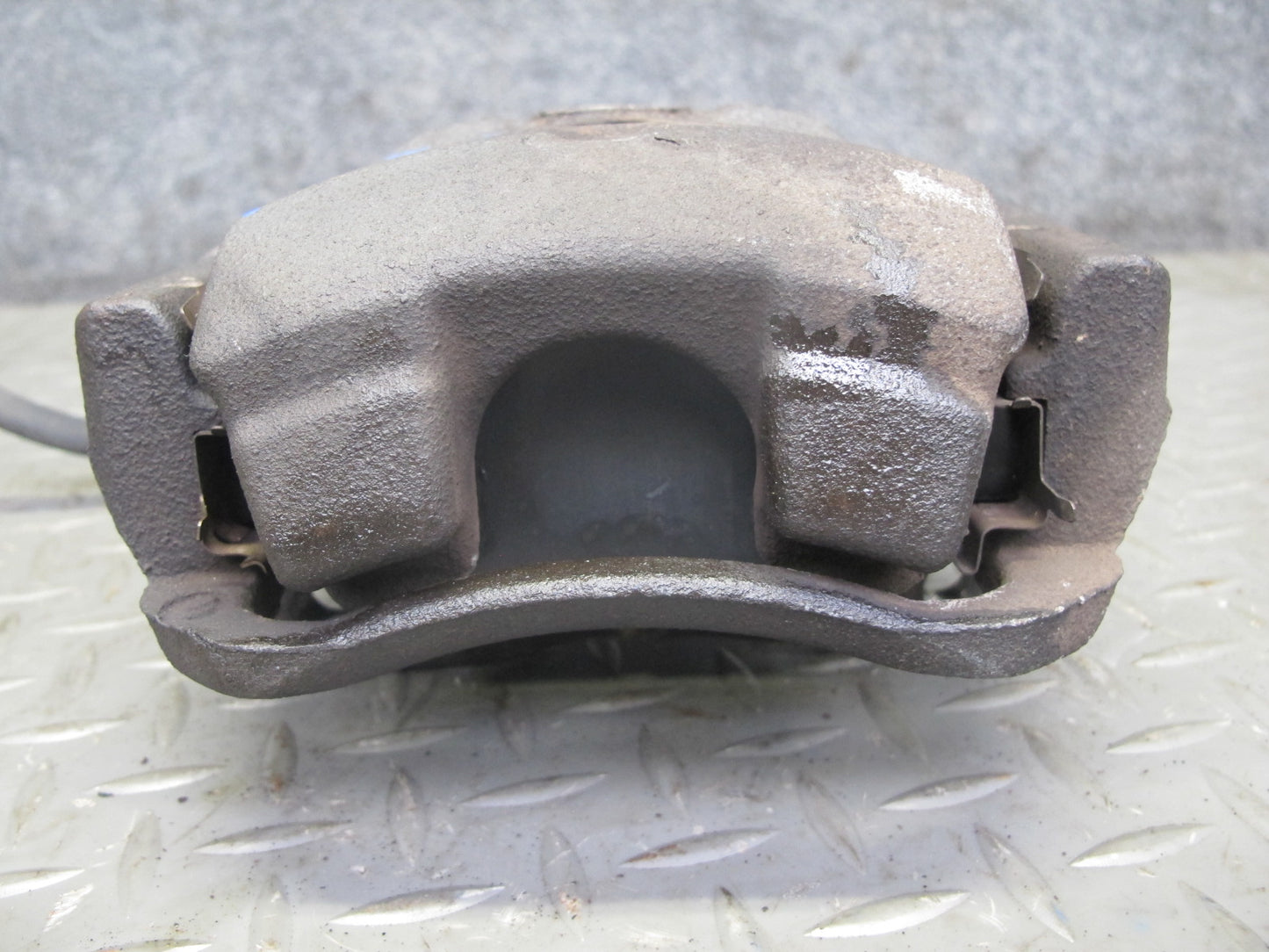 00-05 Toyota MR2 Spyder ZZW30L Set of 2 Front Left & Right Brake Caliper OEM