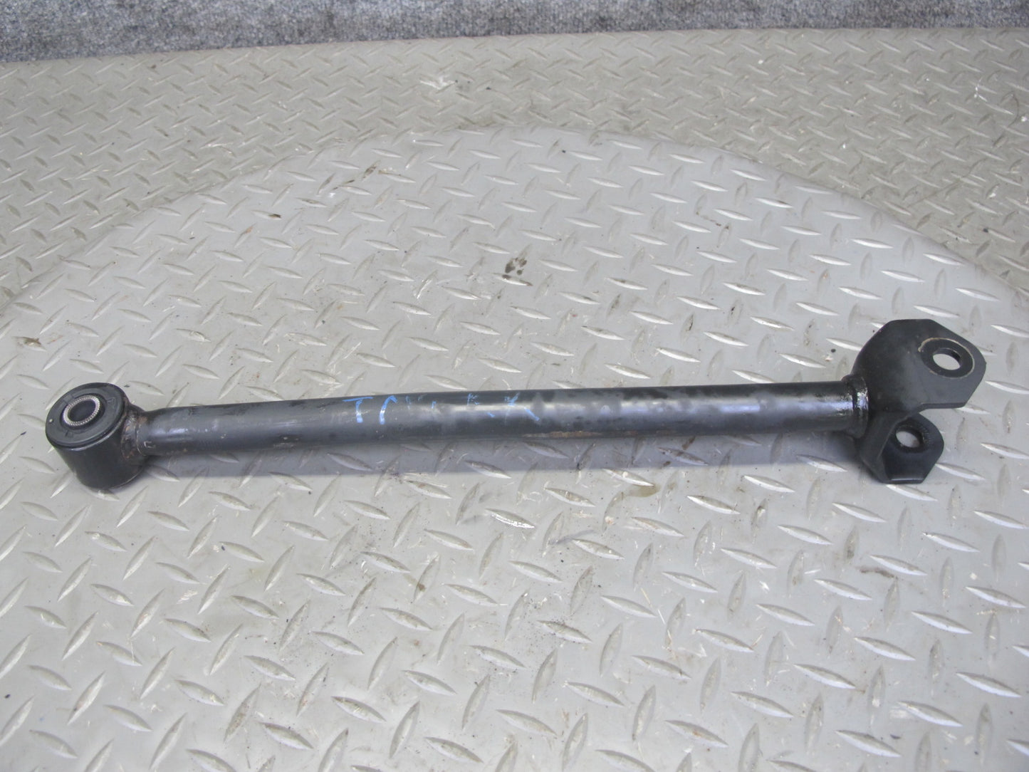 00-05 Toyota MR2 Spyder ZZW30L Set of 3 Rear Right Suspension Control Arm OEM