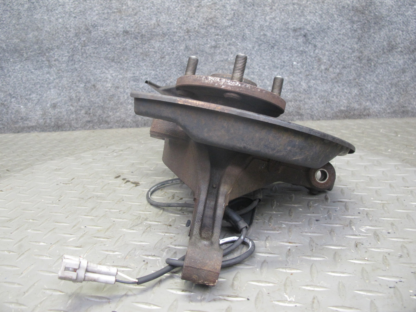 00-05 Toyota MR2 Spyder ZZW30L Front Left Spindle Knuckle Wheel Hub Bearing OEM