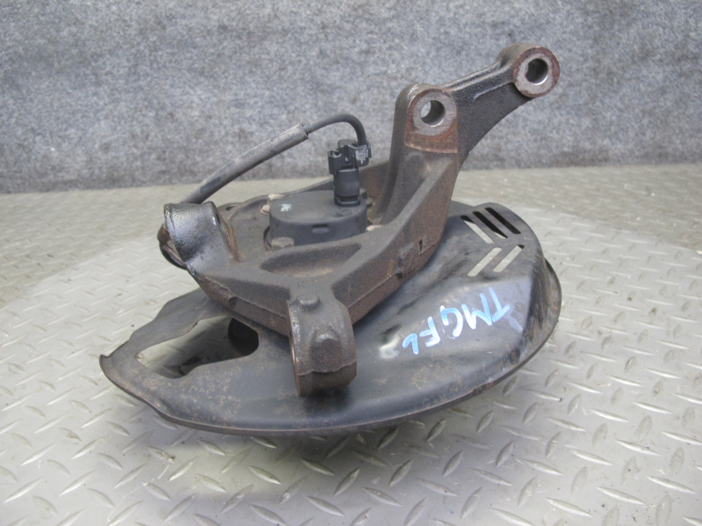 00-05 Toyota MR2 Spyder ZZW30L Front Left Spindle Knuckle Wheel Hub Bearing OEM