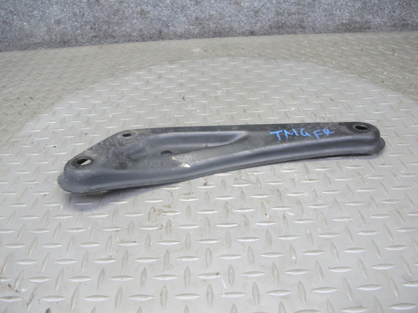 00-05 Toyota MR2 Spyder ZZW30L Front Right Suspension Lower Brace OEM