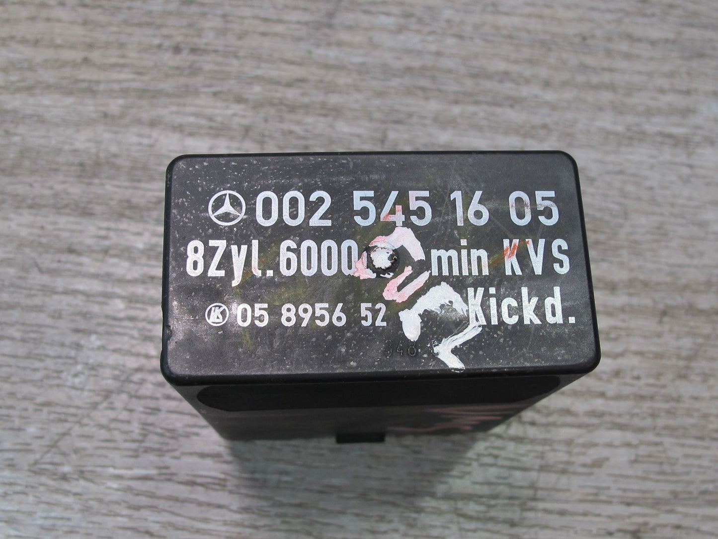 86-91 Mercedes W126 S-class Fuel Pump Relay Module 0025451605 OEM