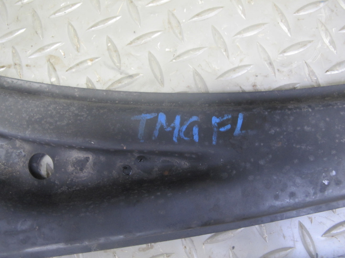 00-05 Toyota MR2 Spyder ZZW30L Front Left Suspension Lower Brace OEM