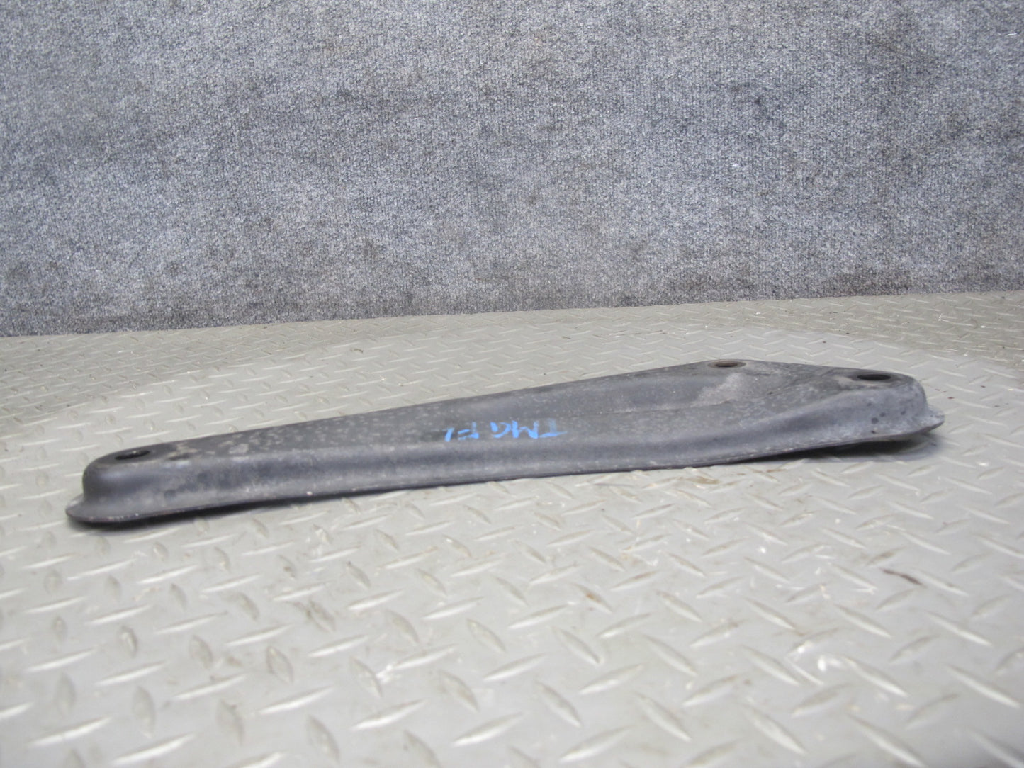 00-05 Toyota MR2 Spyder ZZW30L Front Left Suspension Lower Brace OEM