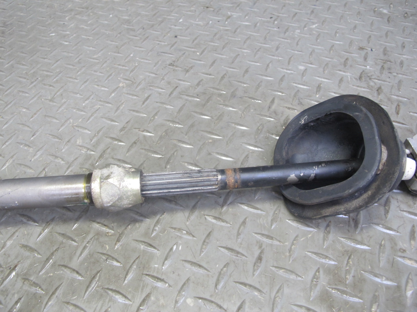 94-95 BMW E34 5-SERIES Sedan Steering Column Shaft OEM