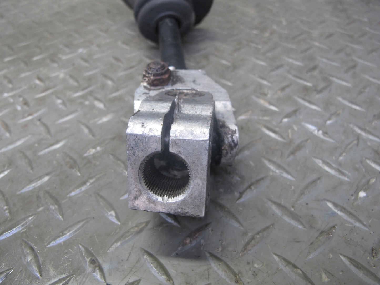 94-95 BMW E34 5-SERIES Sedan Steering Column Shaft OEM