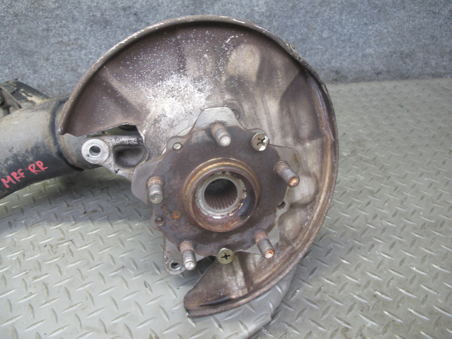 86-91 Mazda RX7 FC3S Rear Right Spindle Knuckle Wheel Hub w Trailing Arm OEM
