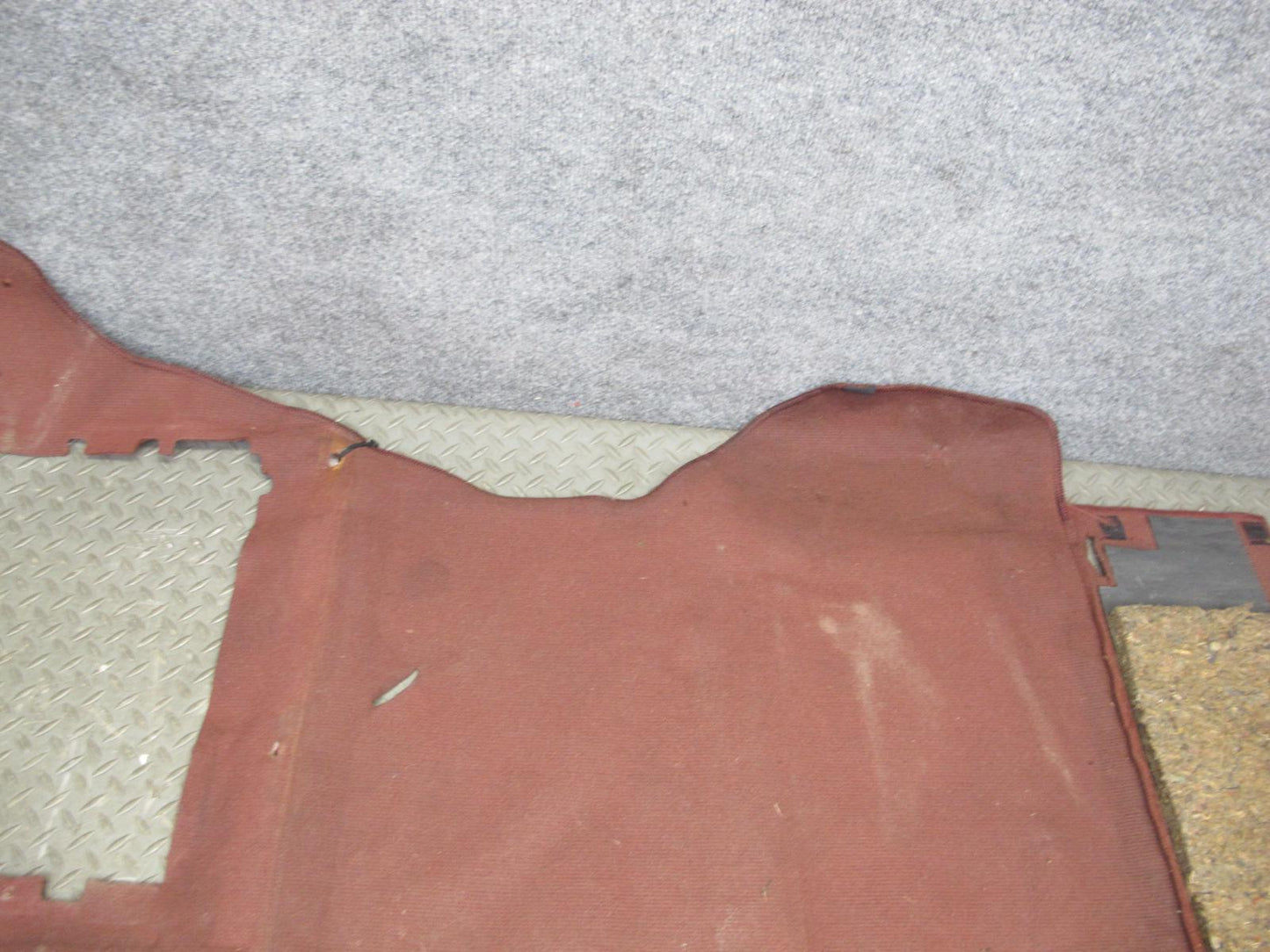 86-91 Mazda RX7 FC3S 2+0 Coupe Rear Trunk Floor MAT Liner Carpet Cover RED OEM