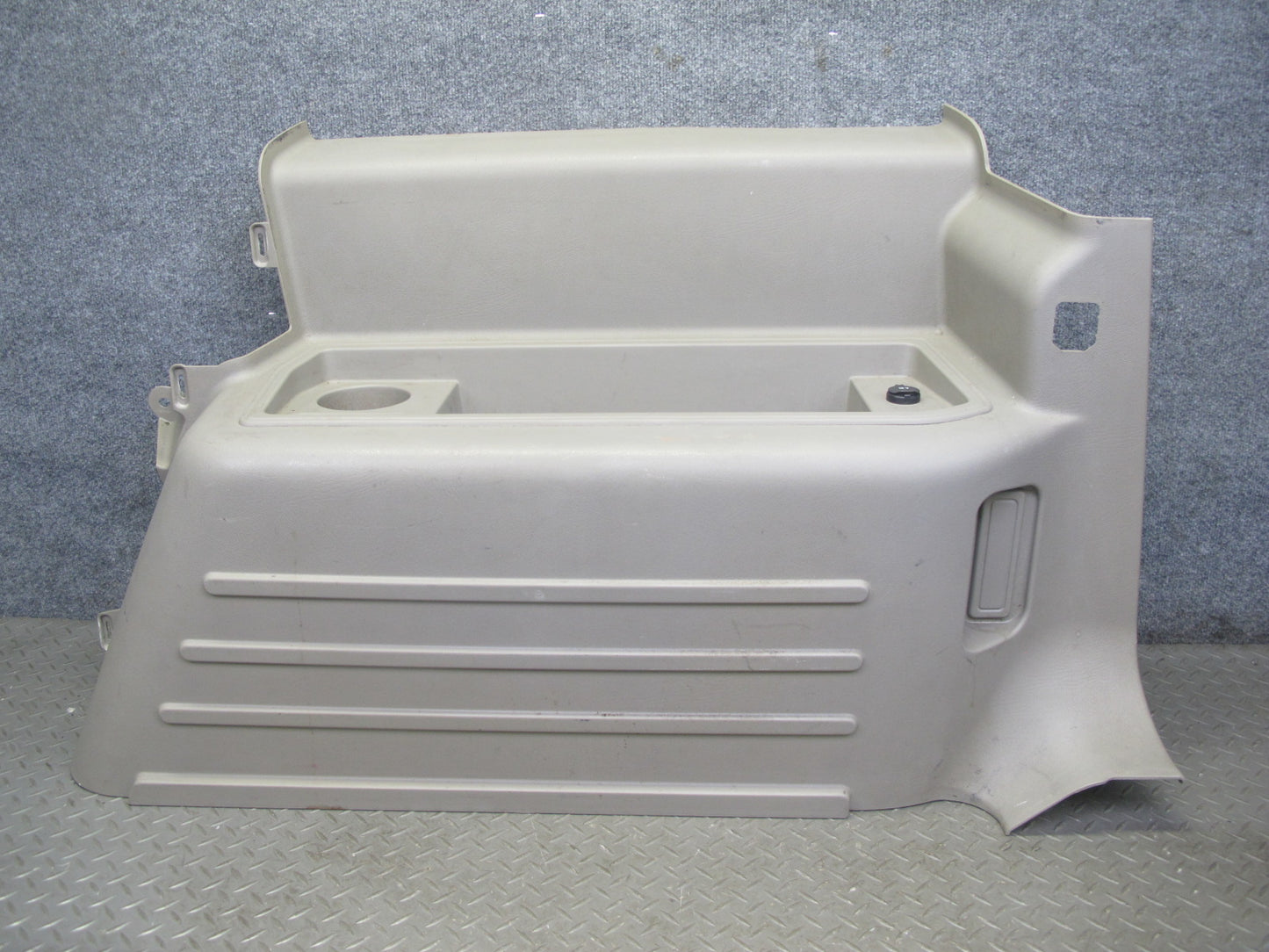 2003-2004 Hummer H2 Rear Left & Right Trunk Quarter Trim Cover Panel Set of 2