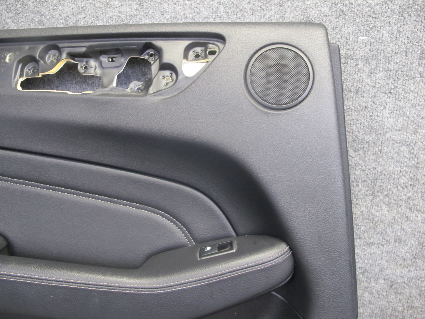 12-15 Mercedes W166 Ml-class Set of 2 Rear Door Interior Trim Cover Panel OEM