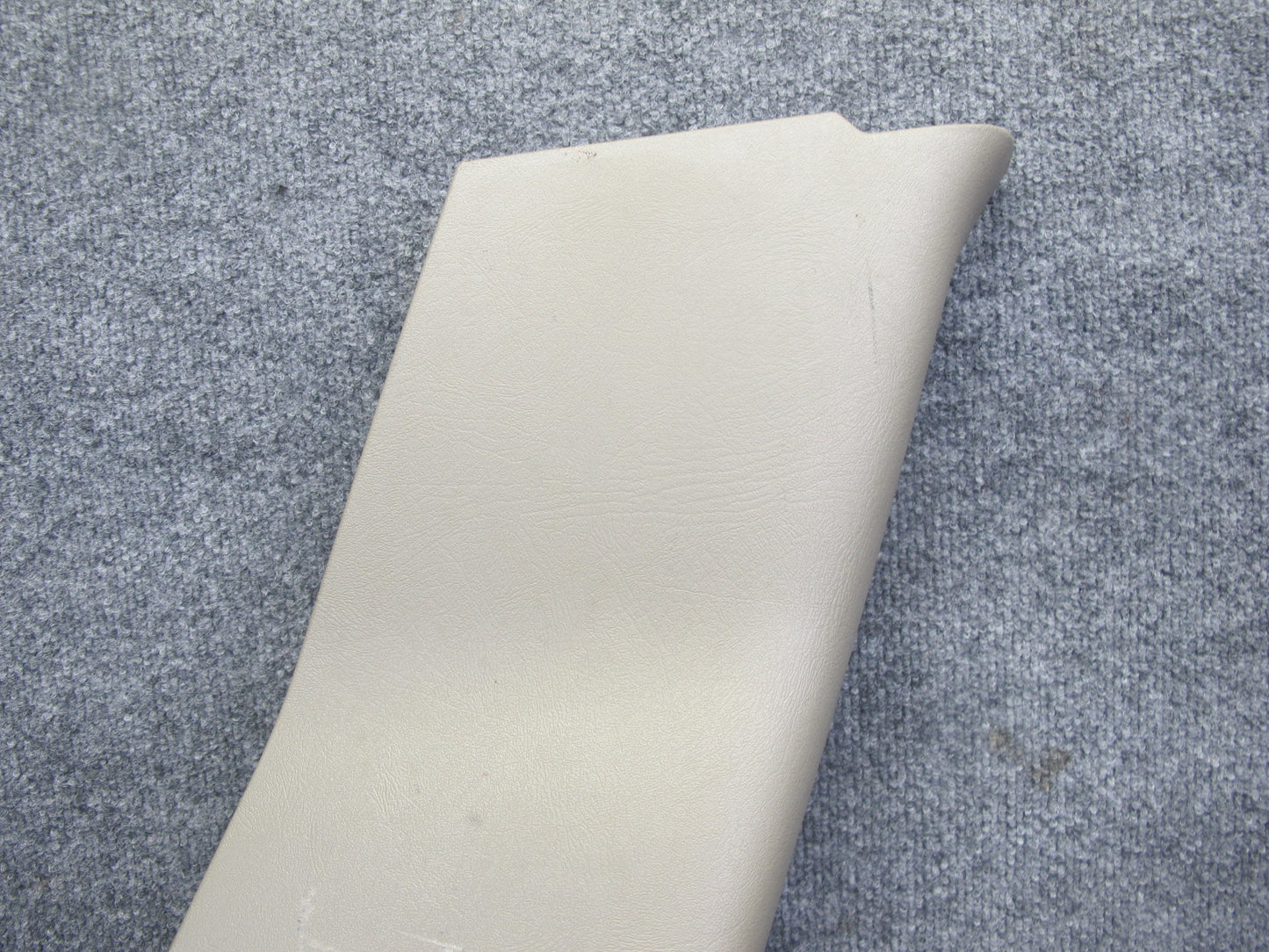 2003-2004 Hummer H2 Rear Right & Left Side C Pillar Trim Cover Panel Set