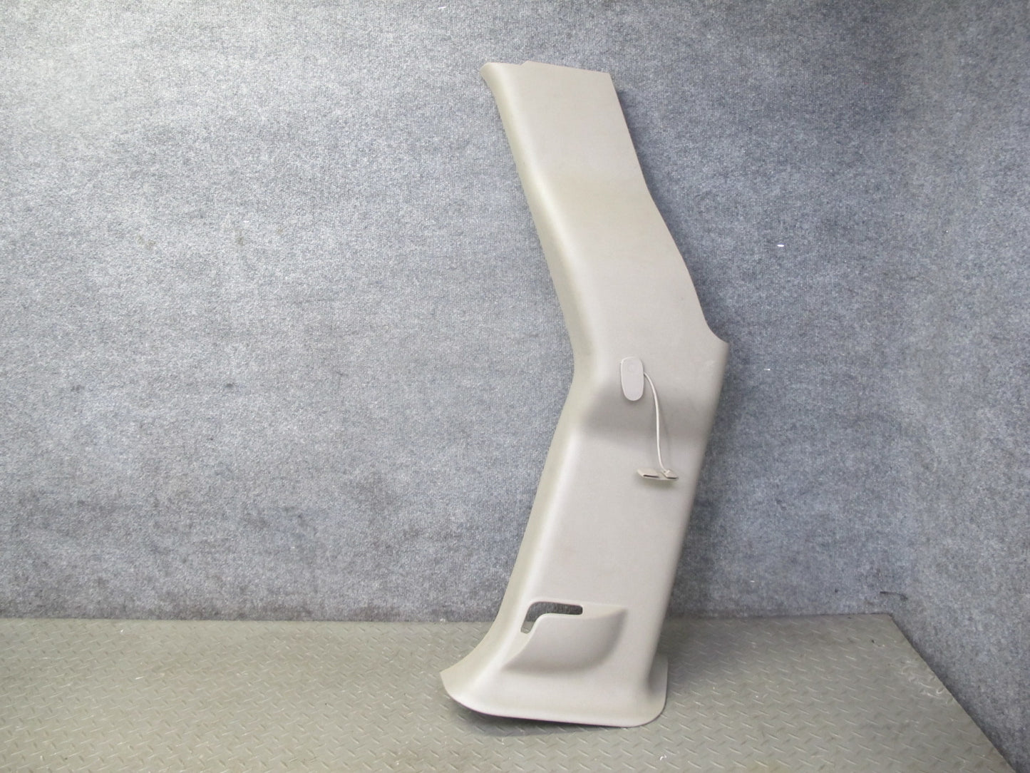 2003-2004 Hummer H2 Rear Right & Left Side C Pillar Trim Cover Panel Set