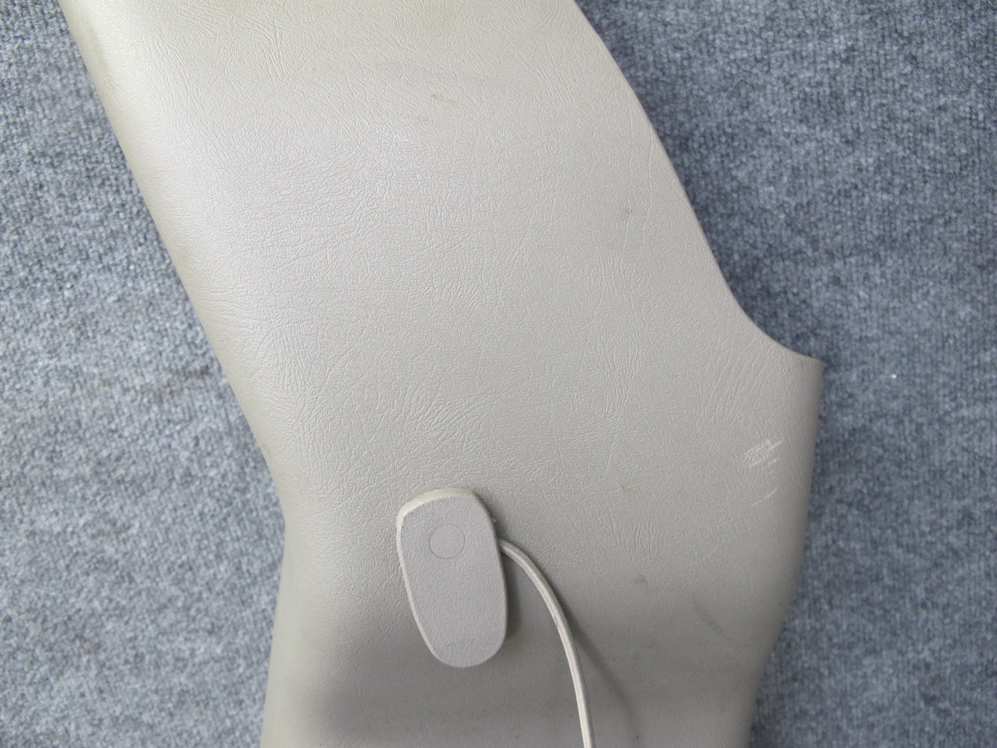 2003-2004 Hummer H2 Rear Right & Left Side C Pillar Trim Cover Panel Set