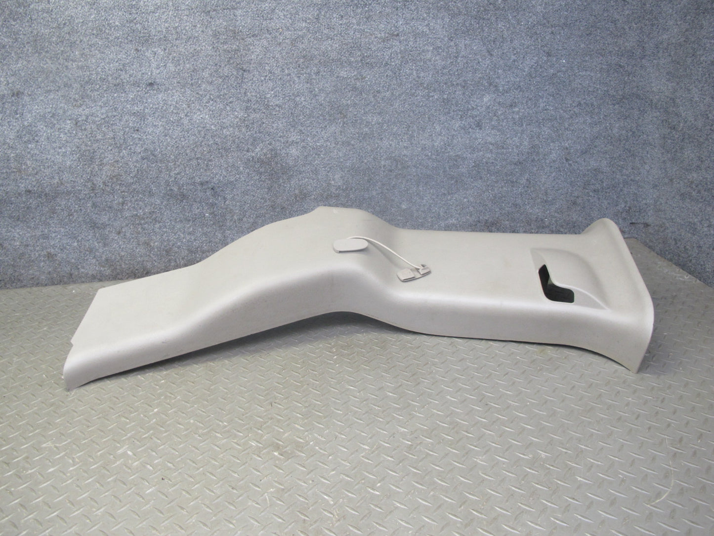 2003-2004 Hummer H2 Rear Right & Left Side C Pillar Trim Cover Panel Set