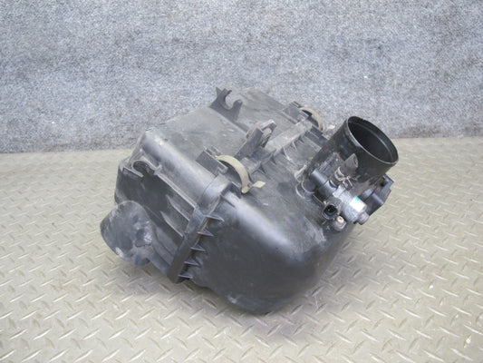 00-05 Toyota MR2 Spyder ZZW30L Air Intake Cleaner Filter Box w Sensor OEM