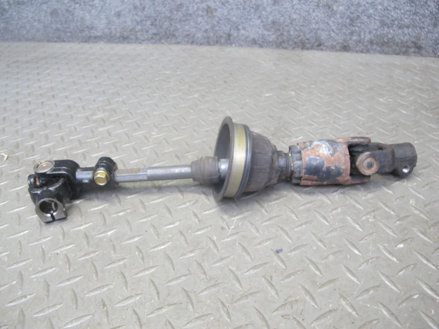 00-05 Toyota MR2 Spyder ZZW30L Steering Column U Joint Linkage Shaft OEM