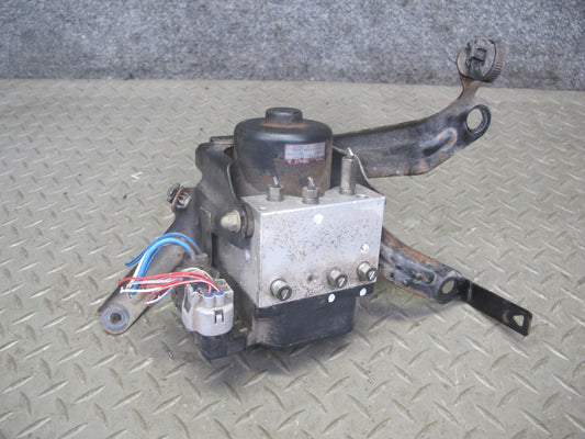 00-02 Toyota MR2 Spyder ZZW30L Anti Lock Brake ABS Pump Module 44510-17080 OEM