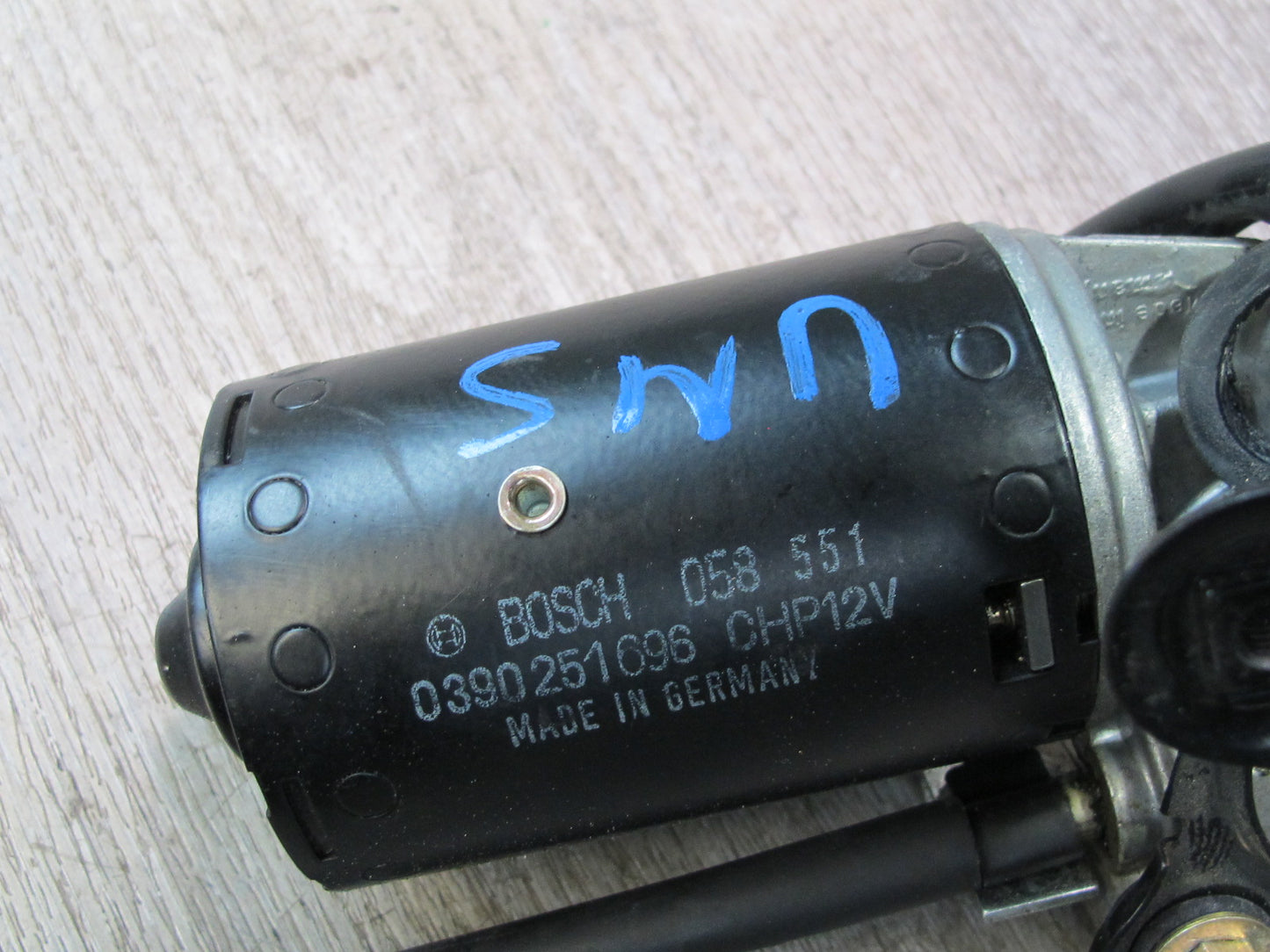 86-91 Mercedes W126 S-class Sunroof Motor 0390251696 OEM