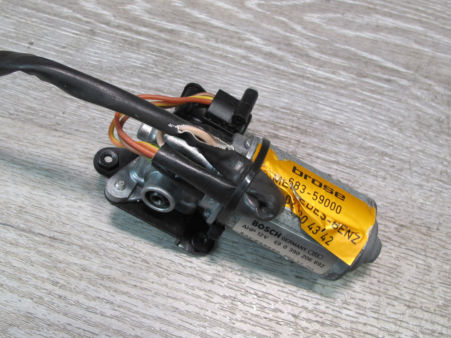 86-91 Mercedes W126 S-class Set of 2 Front Right Seat Adjust Motor OEM