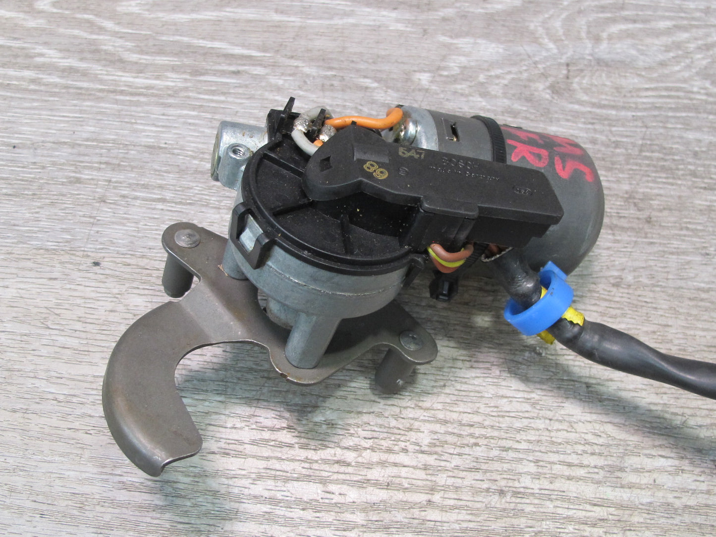 86-91 Mercedes W126 S-class Set of 2 Front Right Seat Adjust Motor OEM