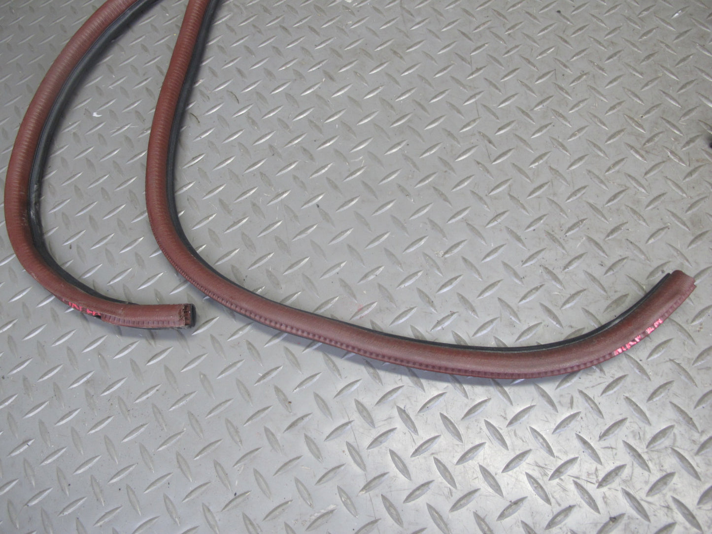 86-91 Mazda RX7 Coupe Set of 6 Left & Right Door Weatherstrip Rubber Seal OEM