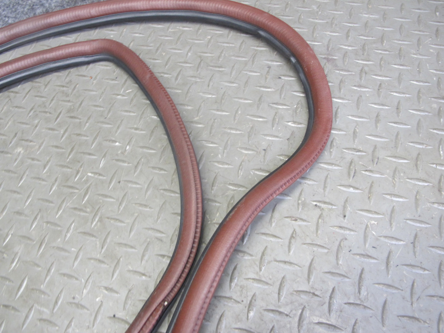 86-91 Mazda RX7 Coupe Set of 6 Left & Right Door Weatherstrip Rubber Seal OEM